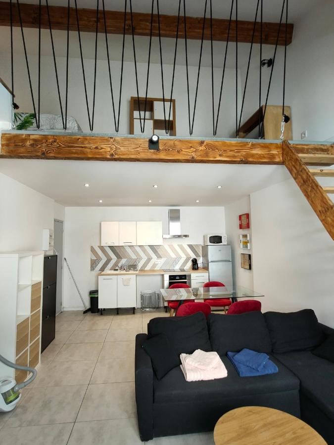 Apartmán Joli Apparemment Type Loft Cavaillon Exteriér fotografie